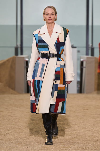 Look 38&nbsp;du d&eacute;fil&eacute; Chlo&eacute;