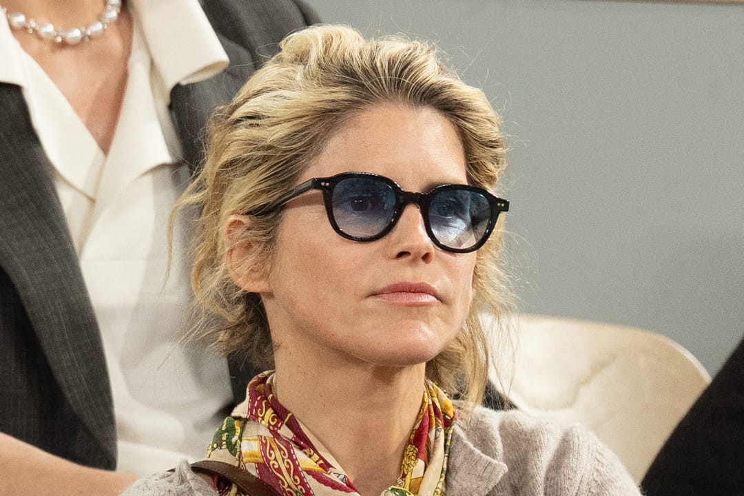 Alice Taglioni Attends Roland-Garros Solo in Chic Public Appearance