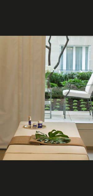 Le rituel Rose de Mai au spa Le Bristol by La Prairie