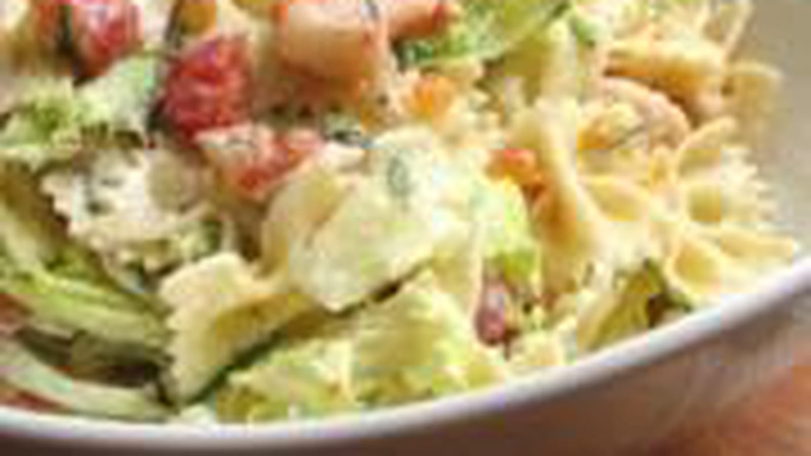 Salade de farfalles aux crevettes