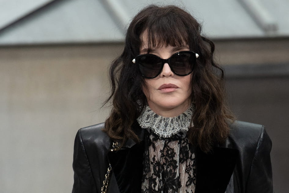 Le carr&eacute; wavy d'Isabelle Adjani