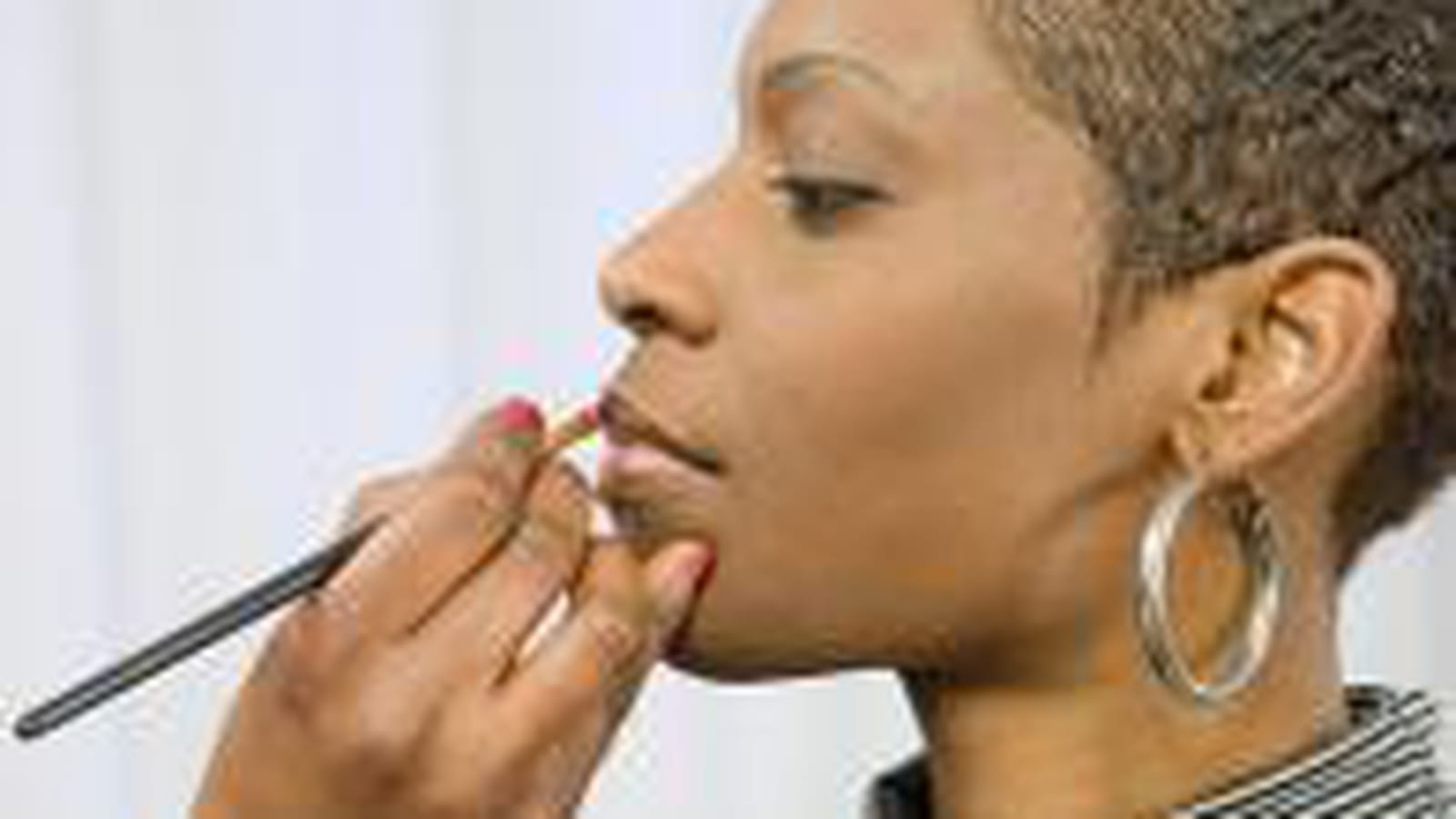 Leçon de maquillage pour peaux mates à foncées