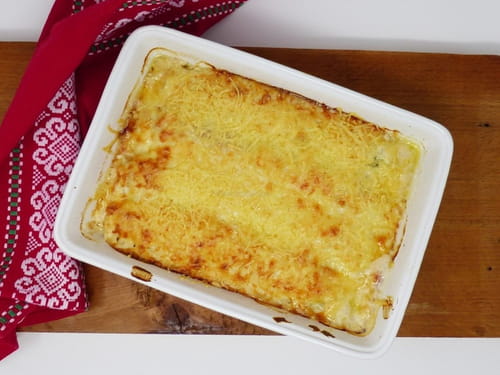 Gratin de poireaux au jambon et sauce béchamel