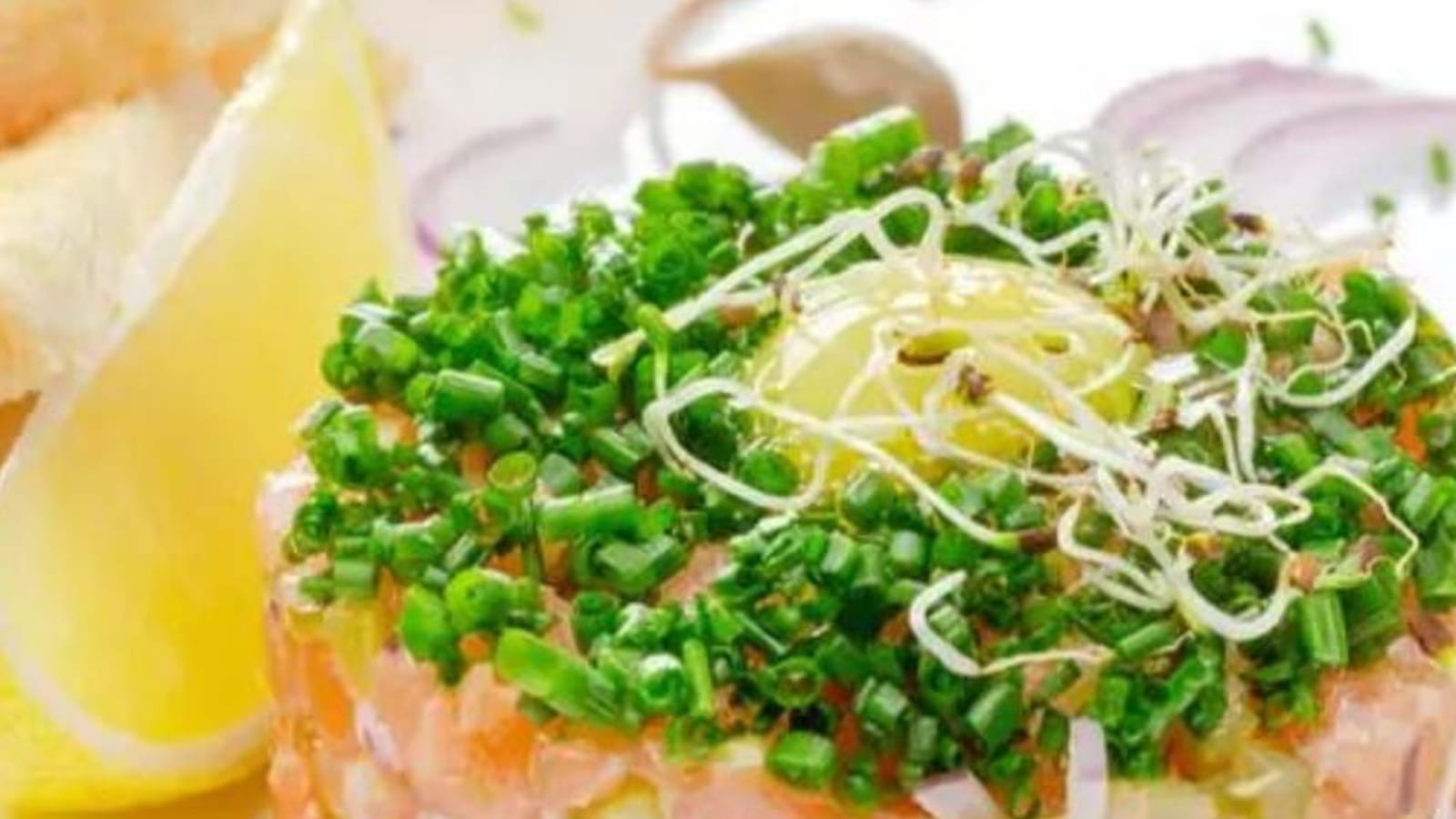 Tartare de saumon léger