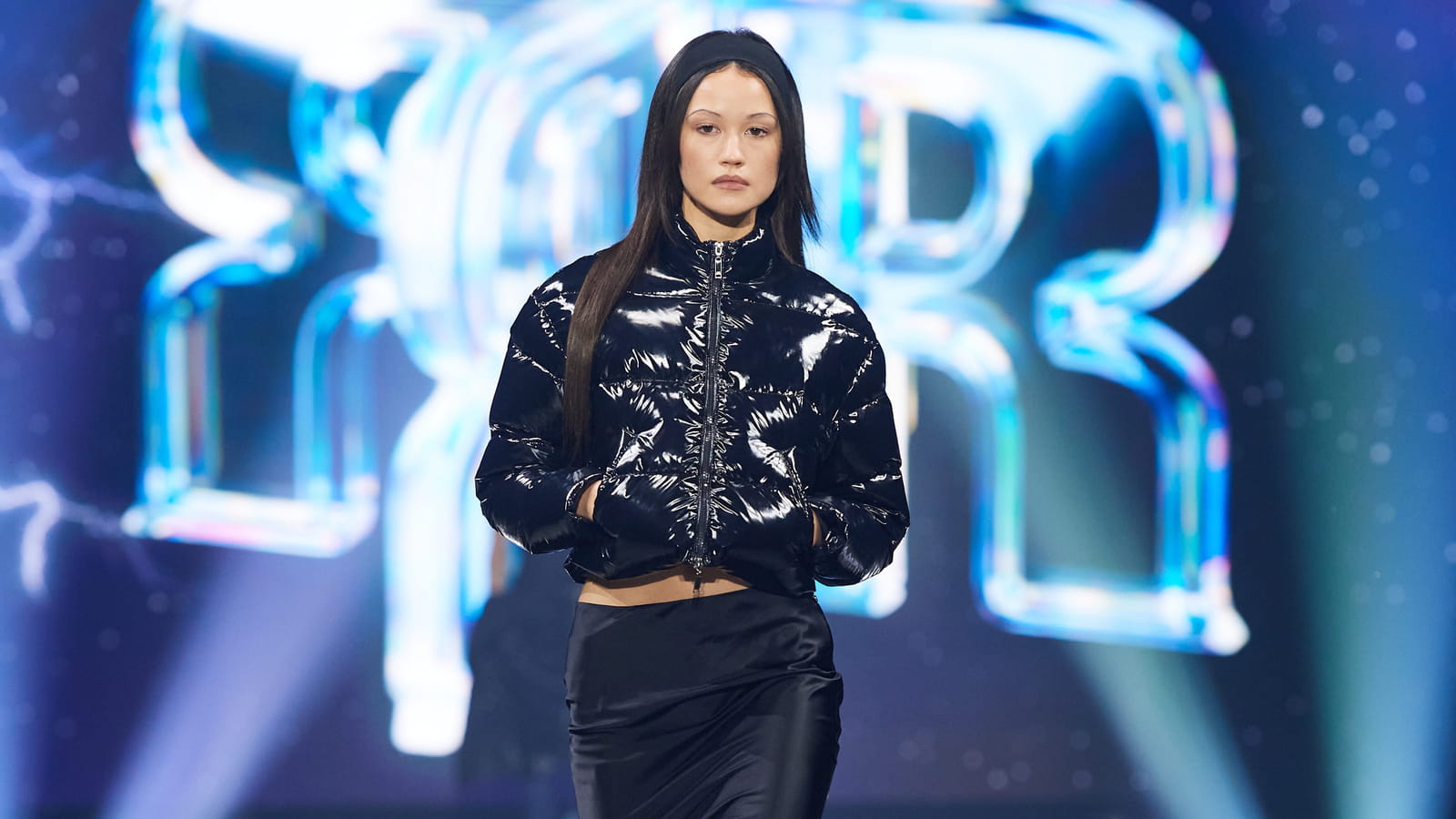 Look 27