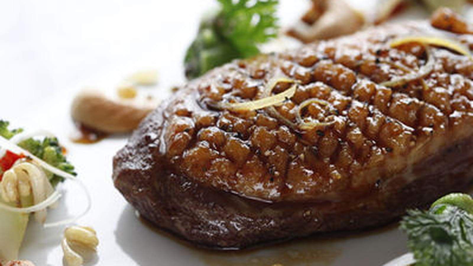 Suprême de canard laqué 
