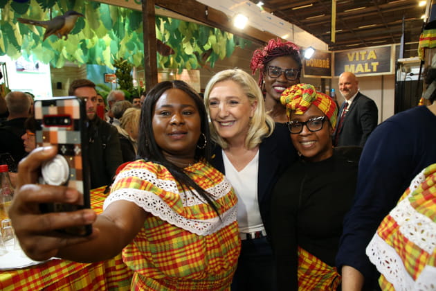 Marine Le Pen&nbsp;: souriez, vous &ecirc;tes film&eacute;e&nbsp;!