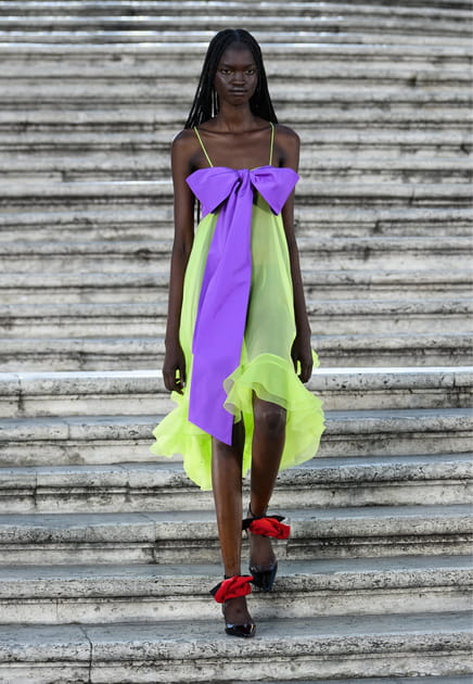 Look 3 du défilé Valentino