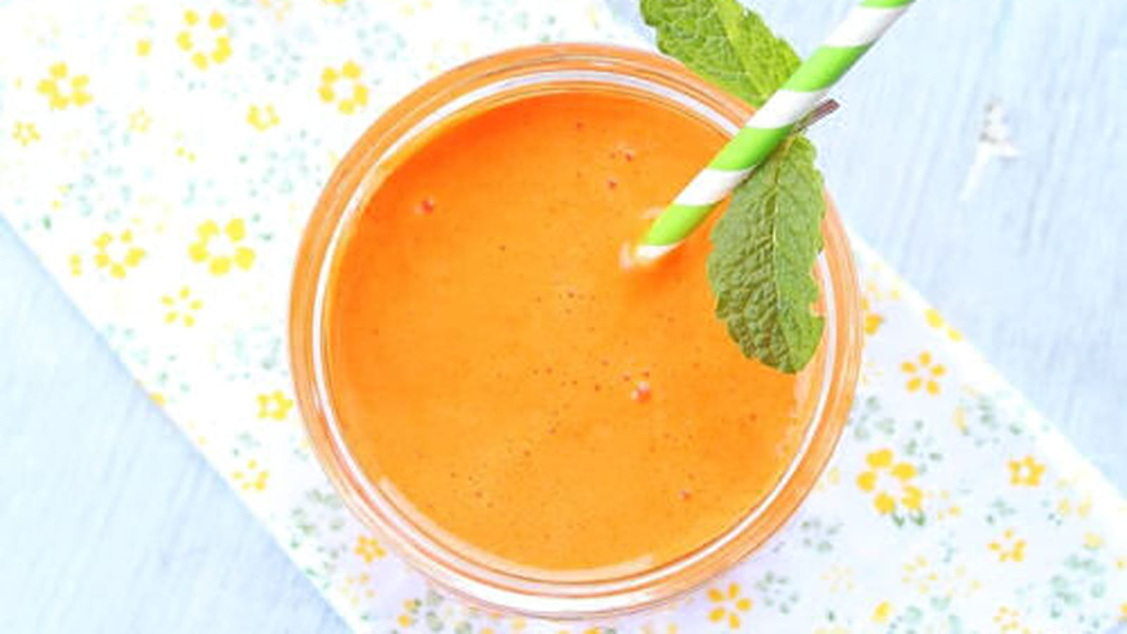 Jus de carottes, oranges et citron