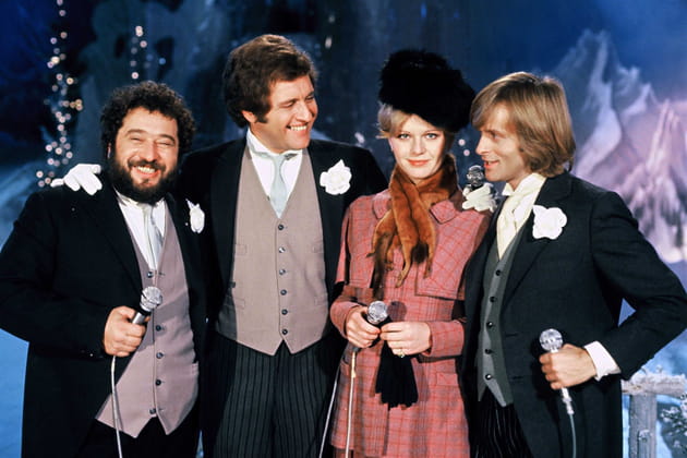 Le chanteur Carlos en compagnie de Joe Dassin, Jeane Manson et Dave, en 1978