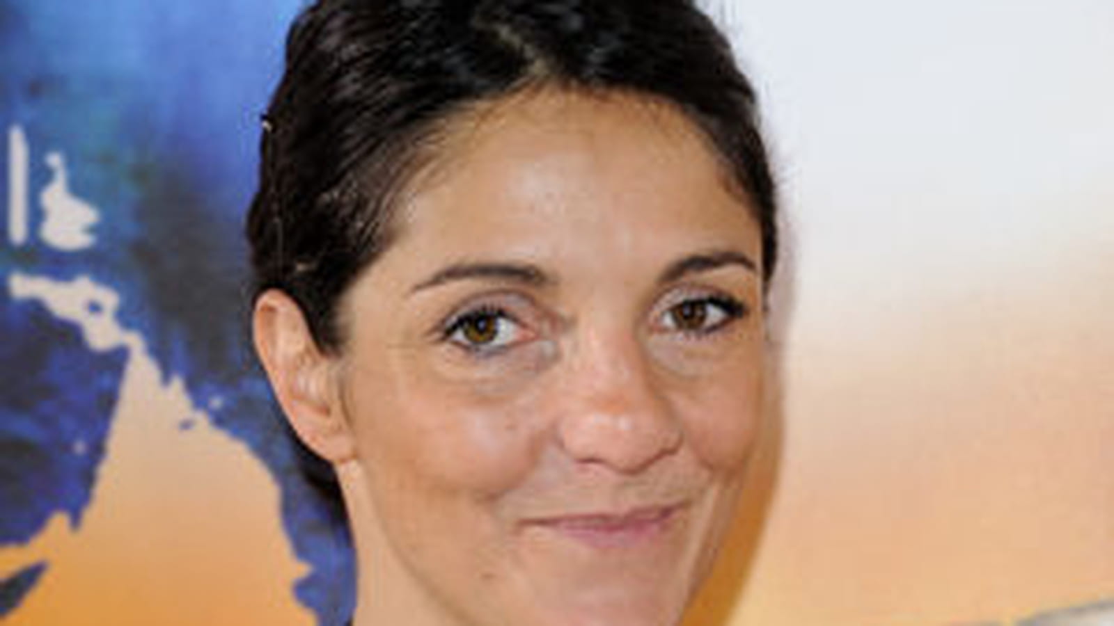 Frange de star : Florence Foresti sans frange 