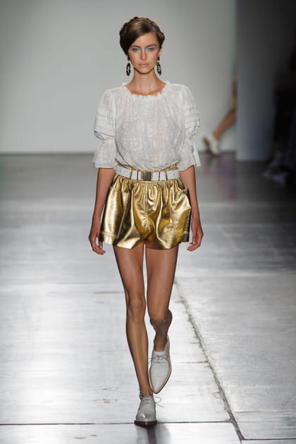 D&eacute;fil&eacute; Karen Walker