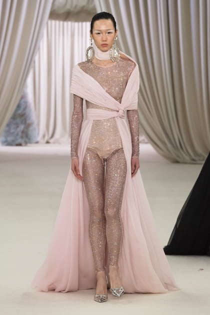 Look 24 du défilé Giambattista Valli