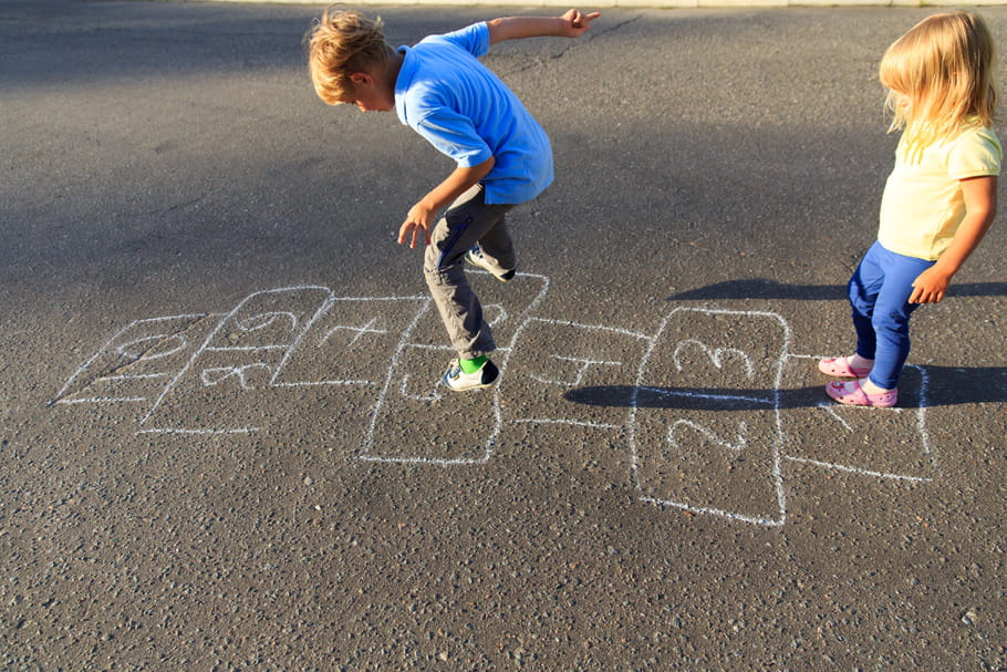 10 jeux pour respecter la distanciation sociale