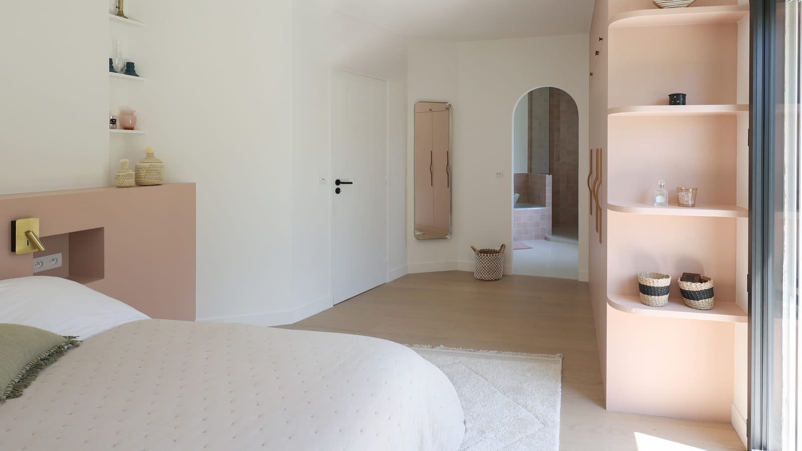 Chambre après