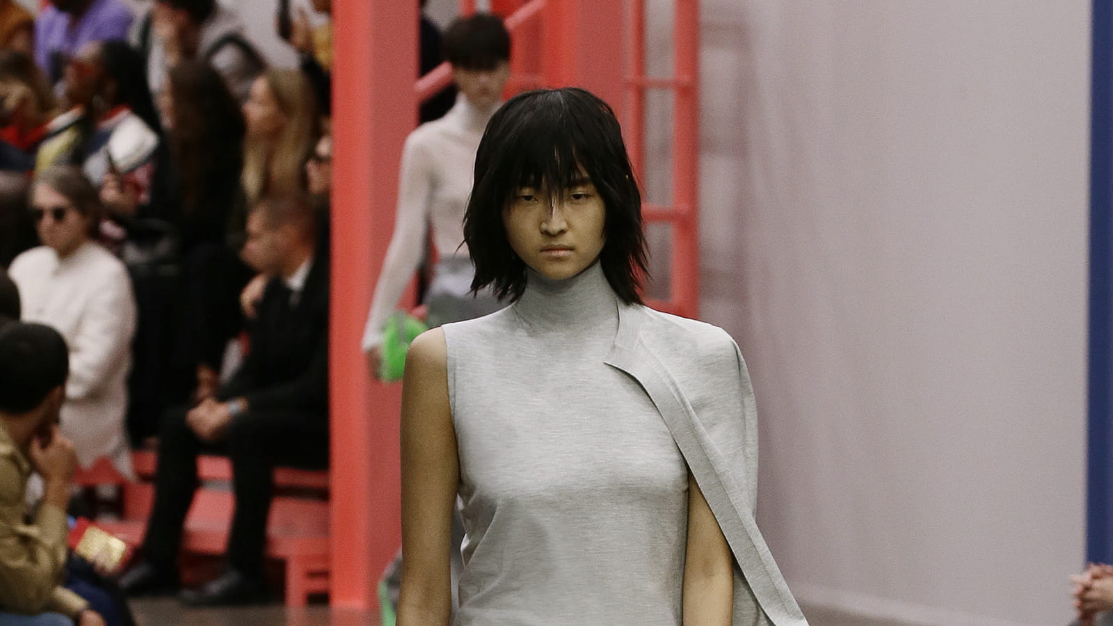 Look 35 
