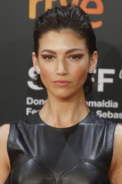 Frange de star&nbsp;: &Uacute;rsula Corber&oacute; sans frange