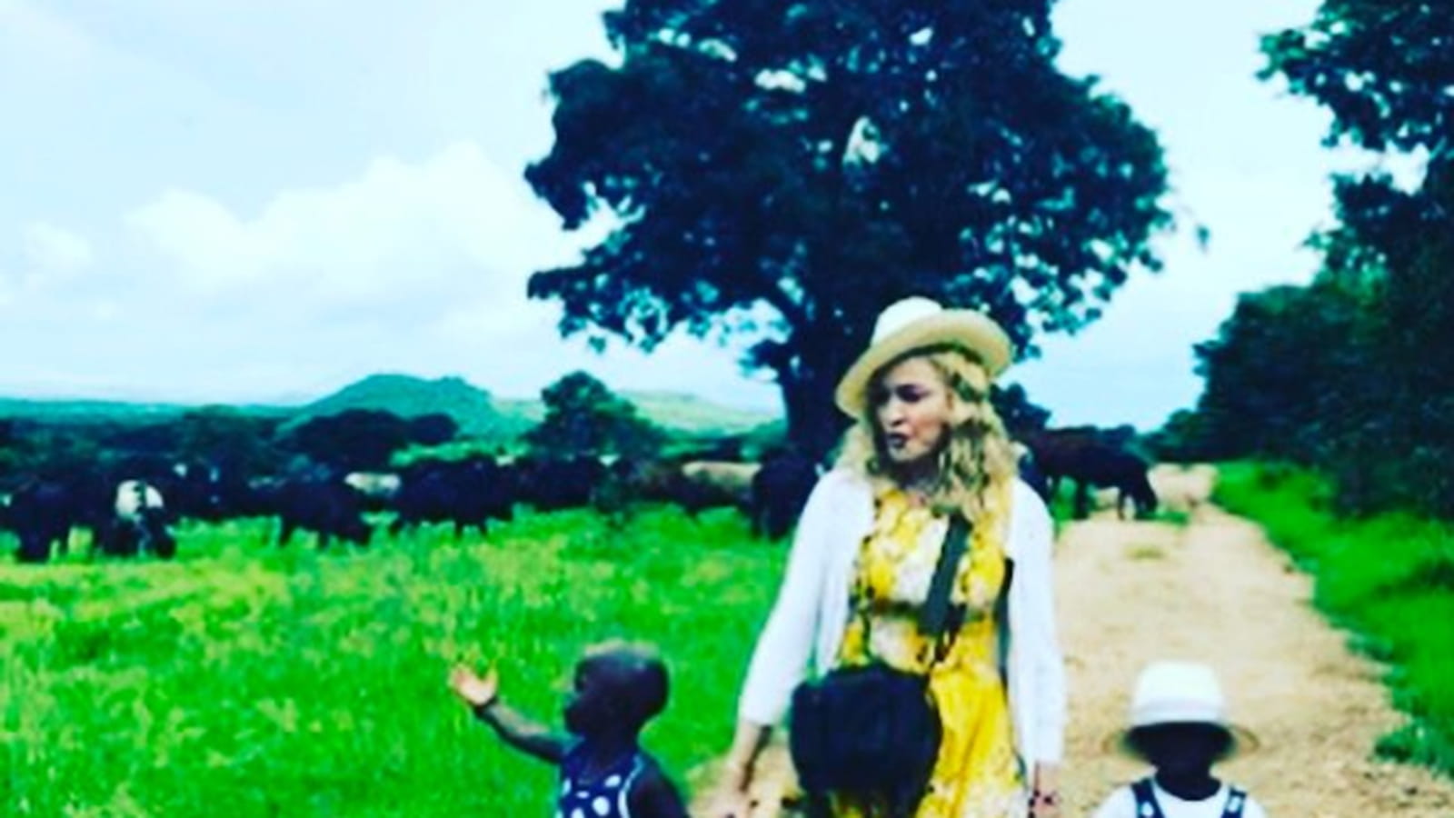 Madonna, Esther et Stella