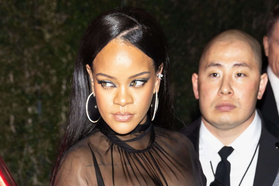 Les longueurs XXL fa&ccedil;on liquid hair de Rihanna