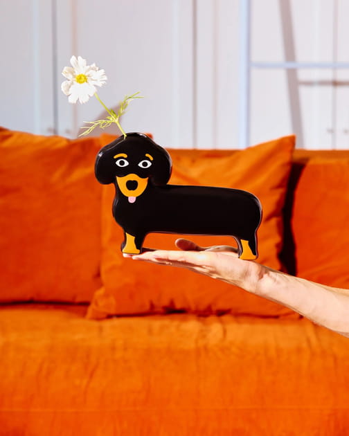 Un&nbsp;vase teckel plus vrai que nature