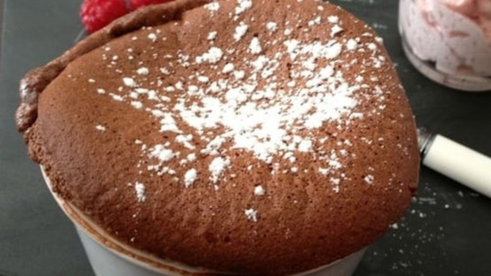 Soufflé chocolat et chantilly