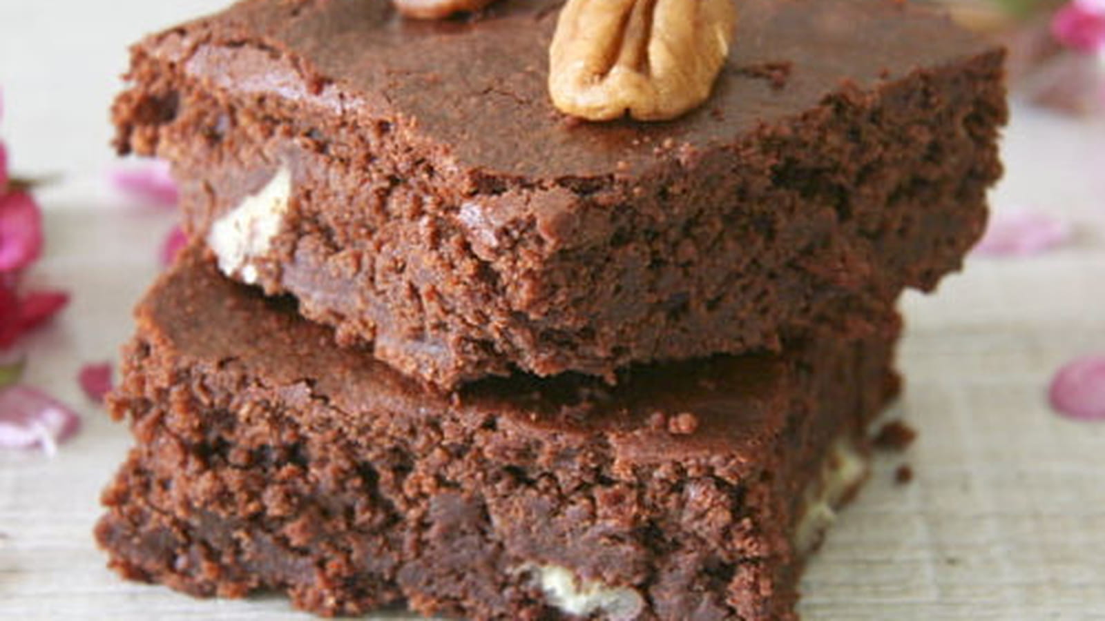 Brownie fondant aux noix de pécan sans gluten et sans lactose