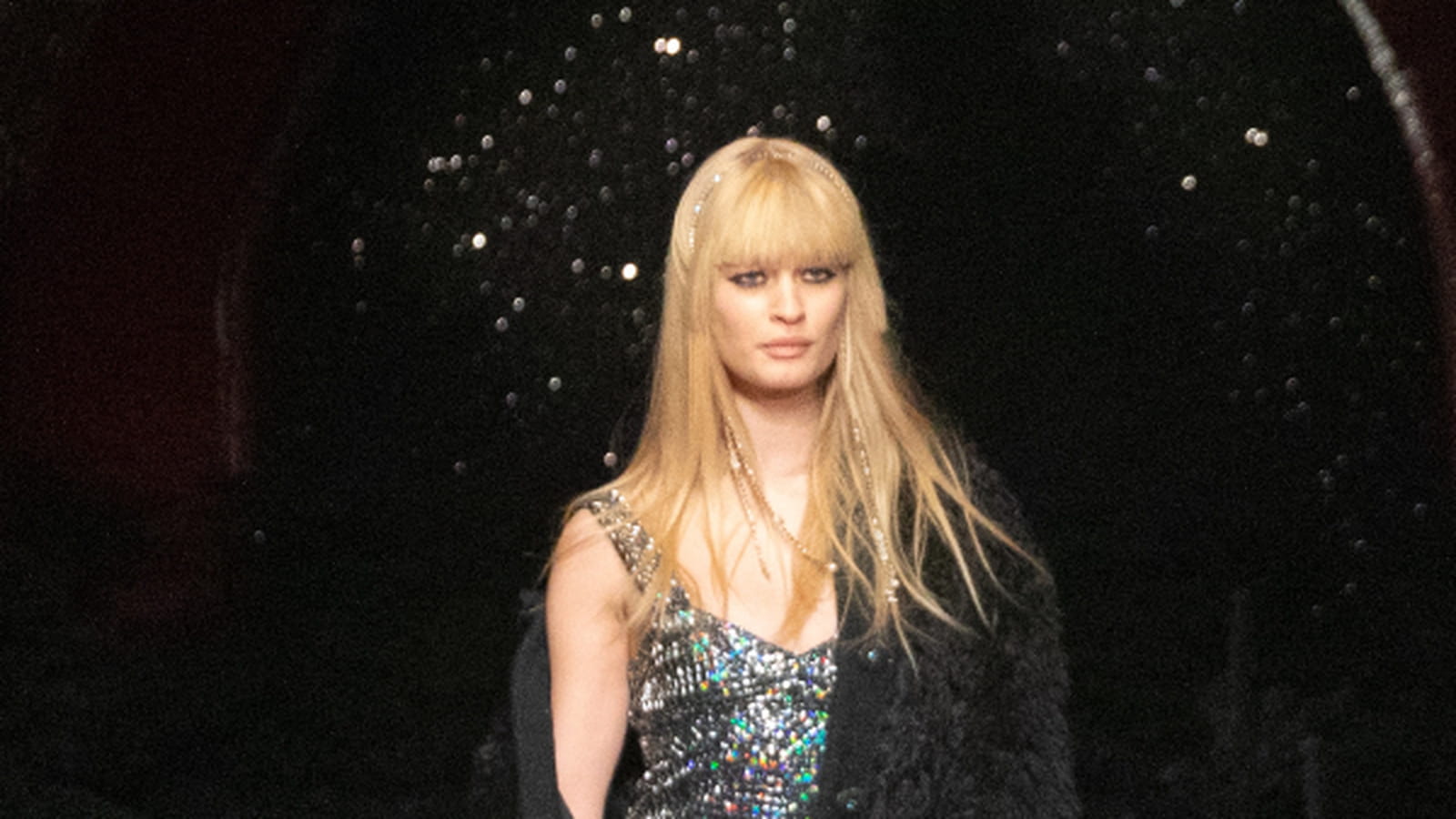 Look 37