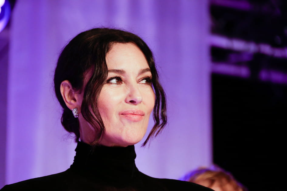 Le chignon wavy de Monica Bellucci