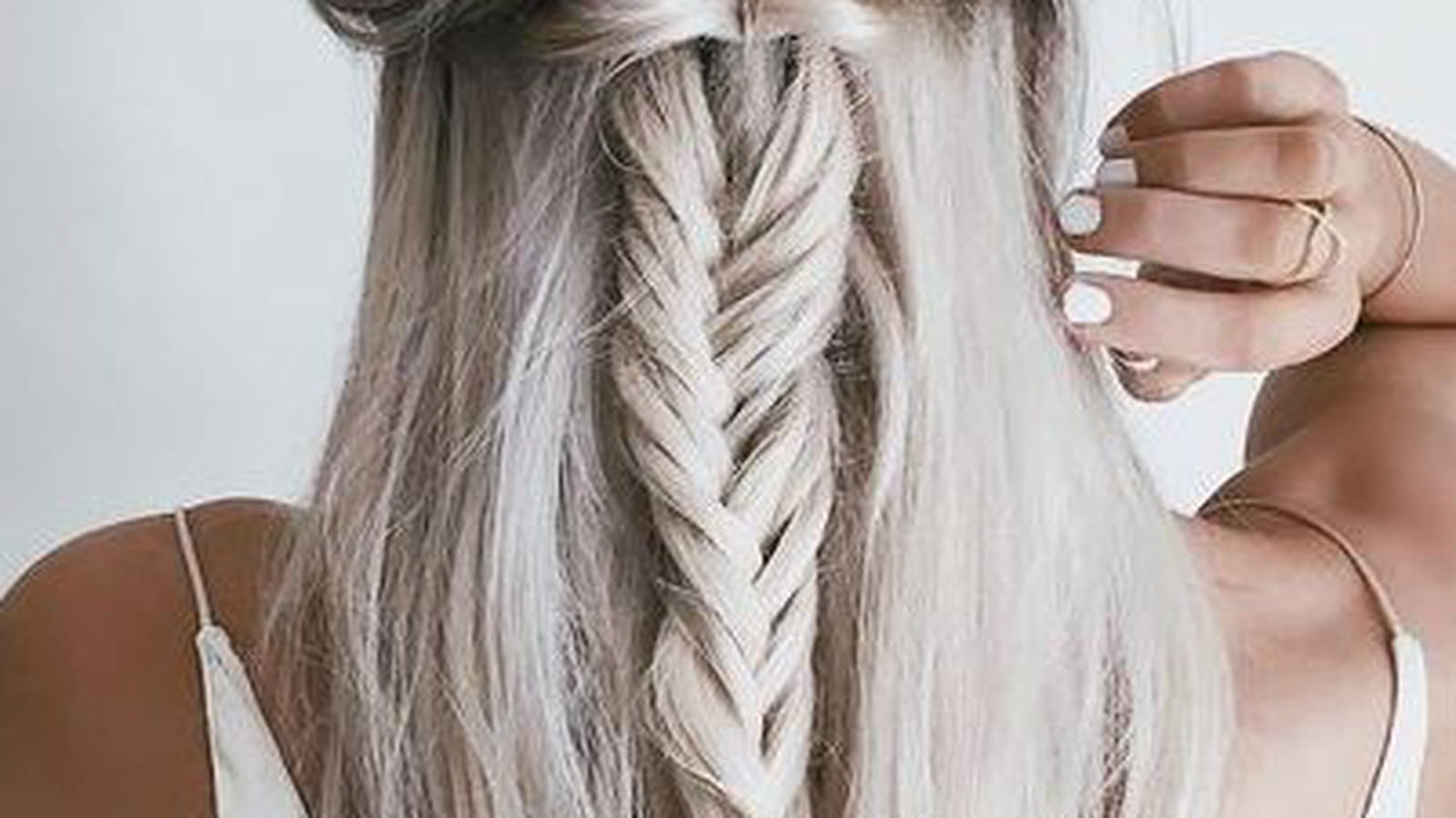La demi tresse en épi