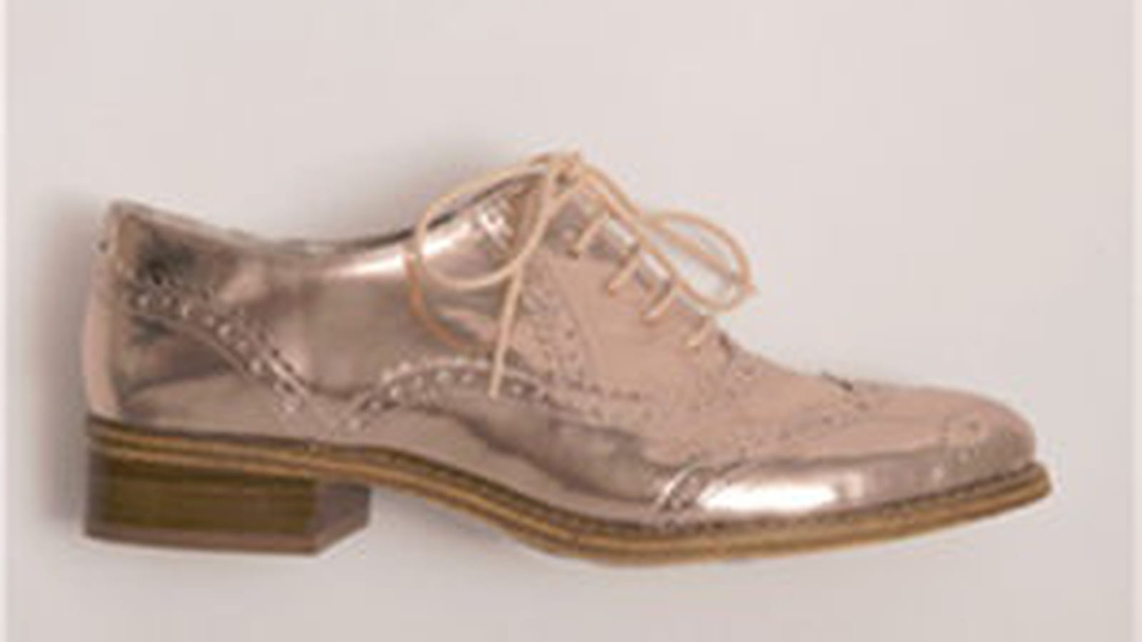 Derbies dorées de Monoprix