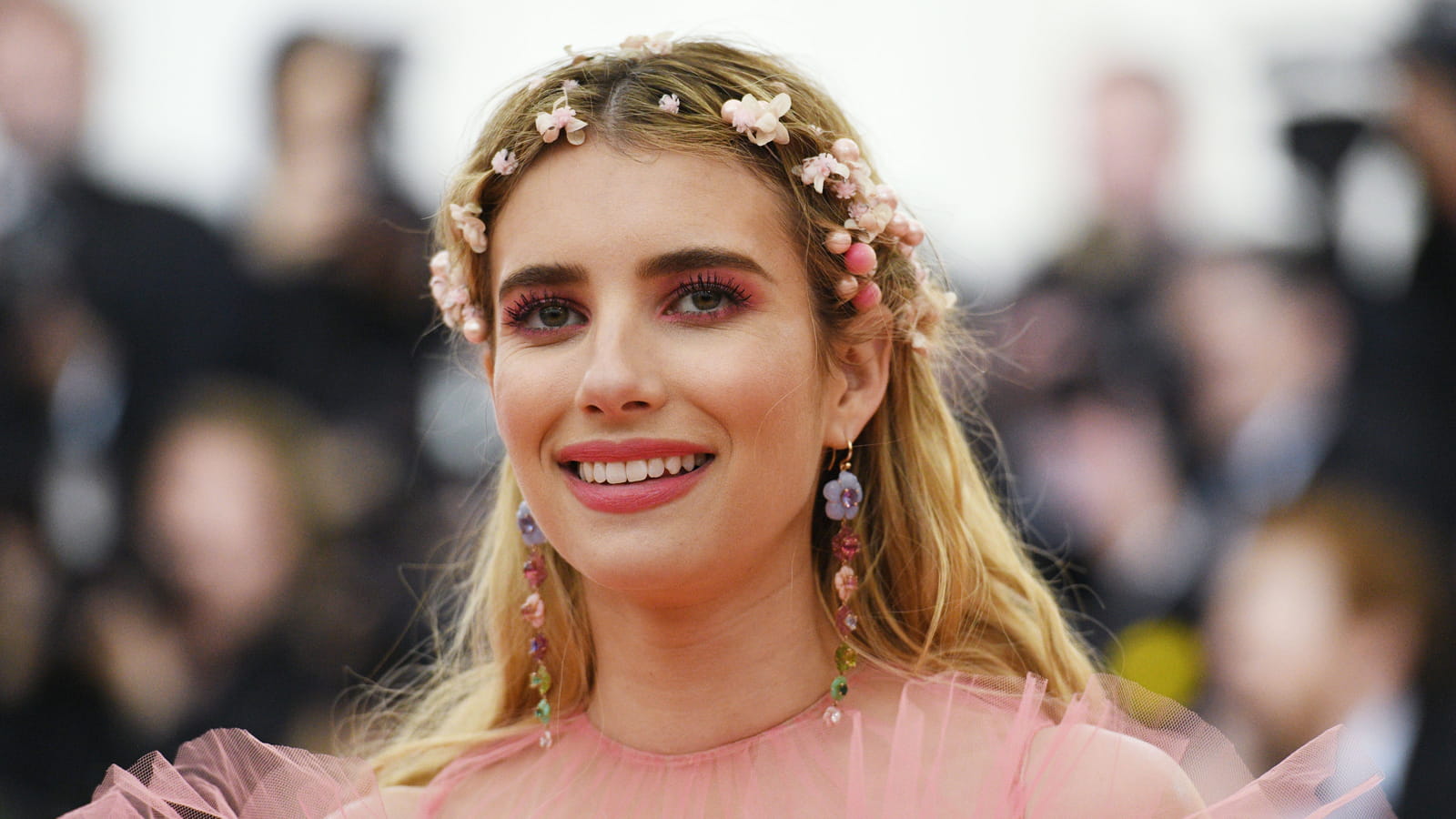 Emma Roberts 