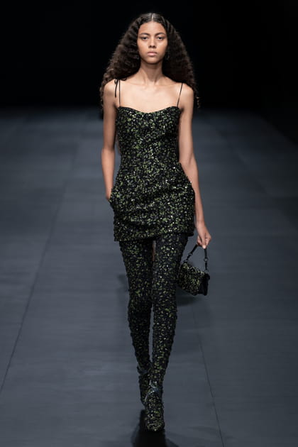 Look 60&nbsp;du d&eacute;fil&eacute; Valentino