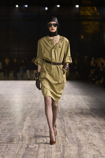 Look 10 du défilé Saint Laurent printemps-été 2024