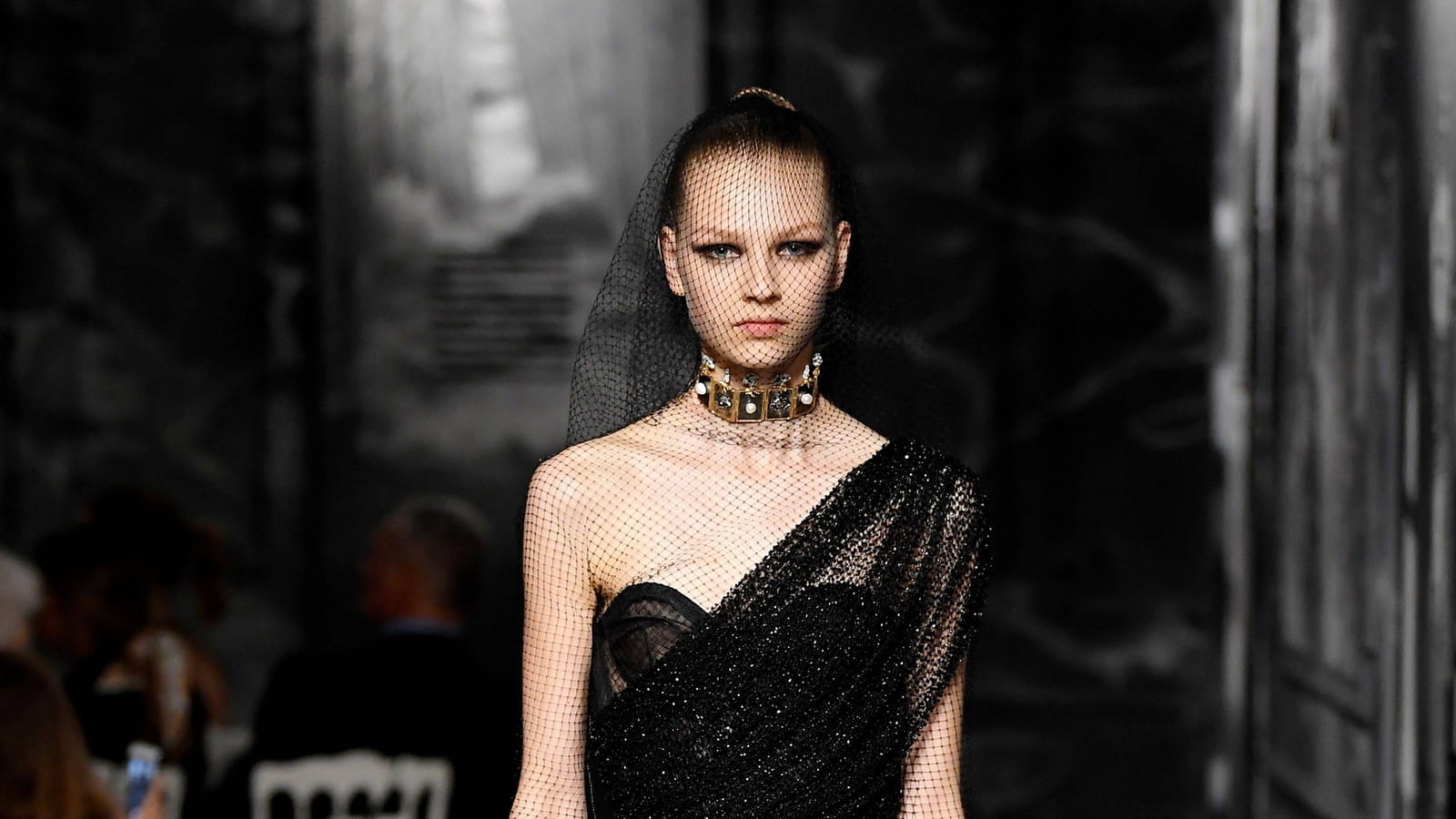 Look 64