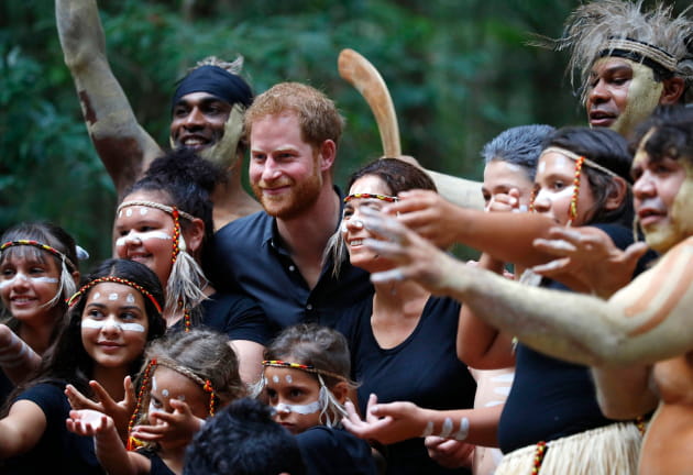 Harry, roi de la jungle avec les aborig&egrave;nes du peuple Butchulla