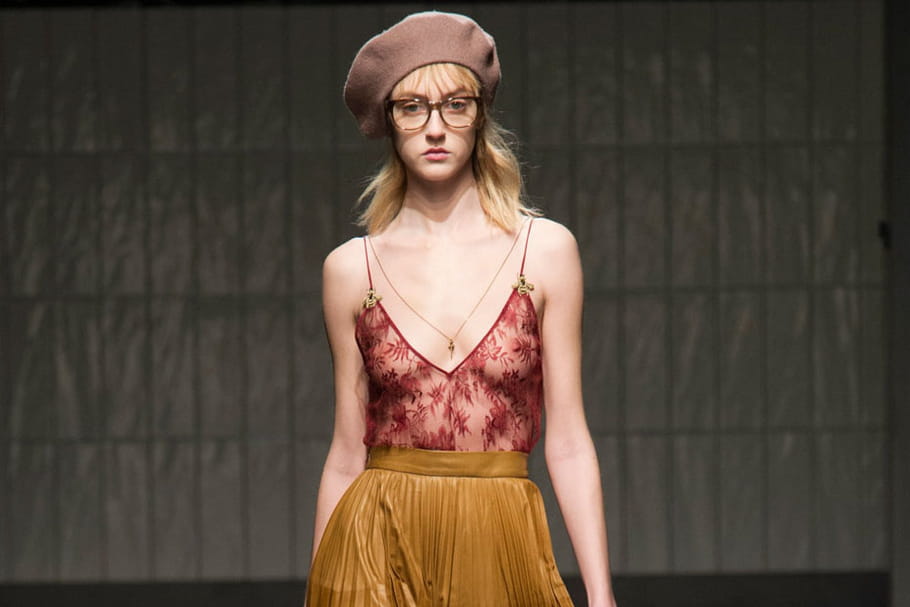 Défilé Gucci prêt-à-porter automne-hiver 2015-2016 : jeune fille perdue et vintage