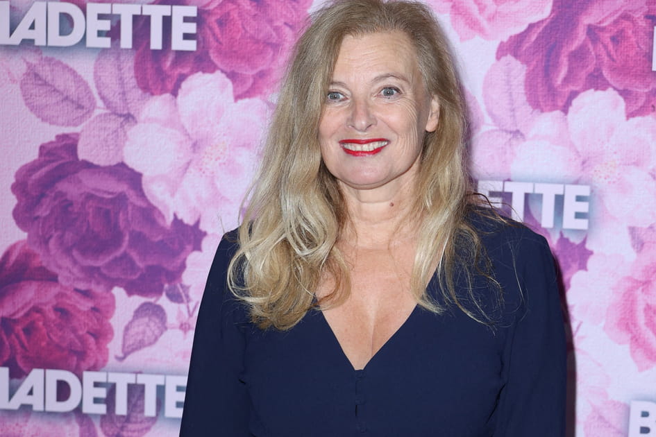 Val&eacute;rie Trierweiler, t&eacute;m&eacute;raire avec son rouge &agrave; l&egrave;vres