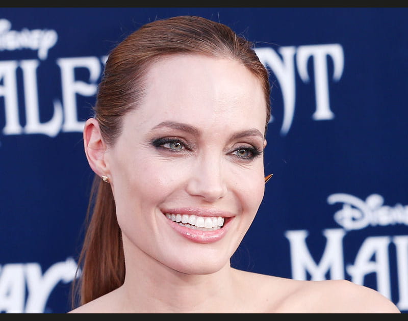 Angelina Jolie