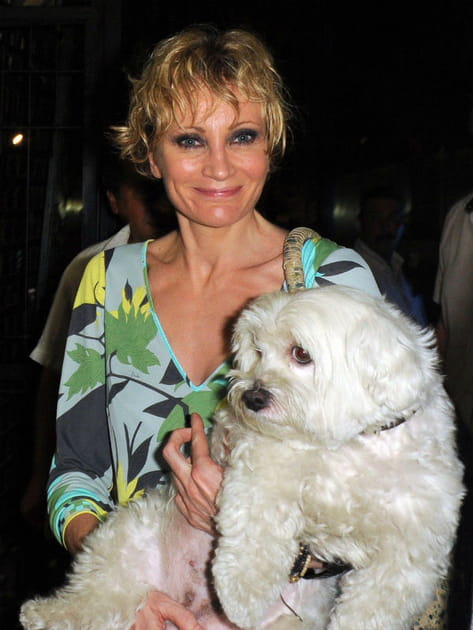 Patricia Kaas et son toutou