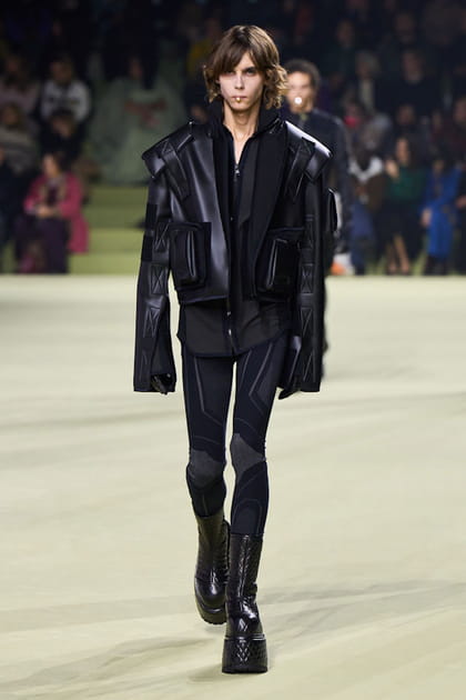 Look 52&nbsp;du d&eacute;fil&eacute; Balmain