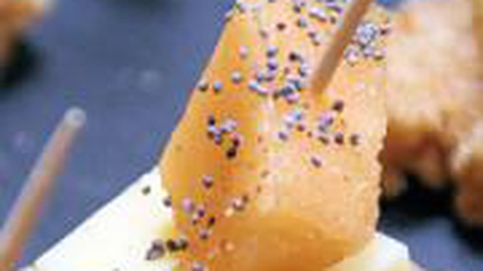 Bouchées melon-comté pain d'épices