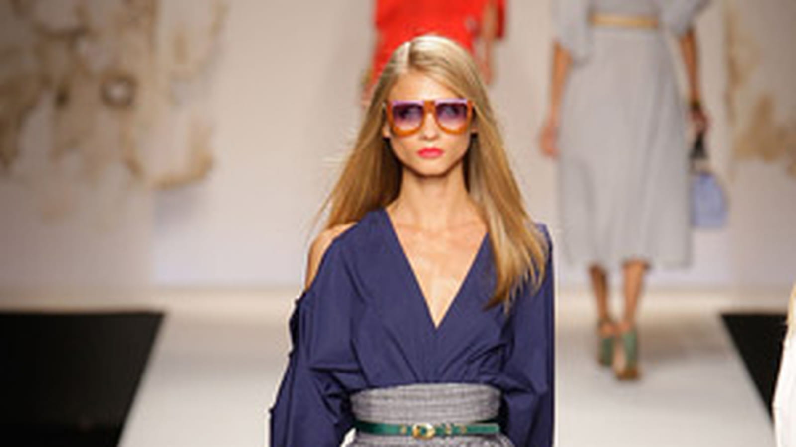 Working-girl