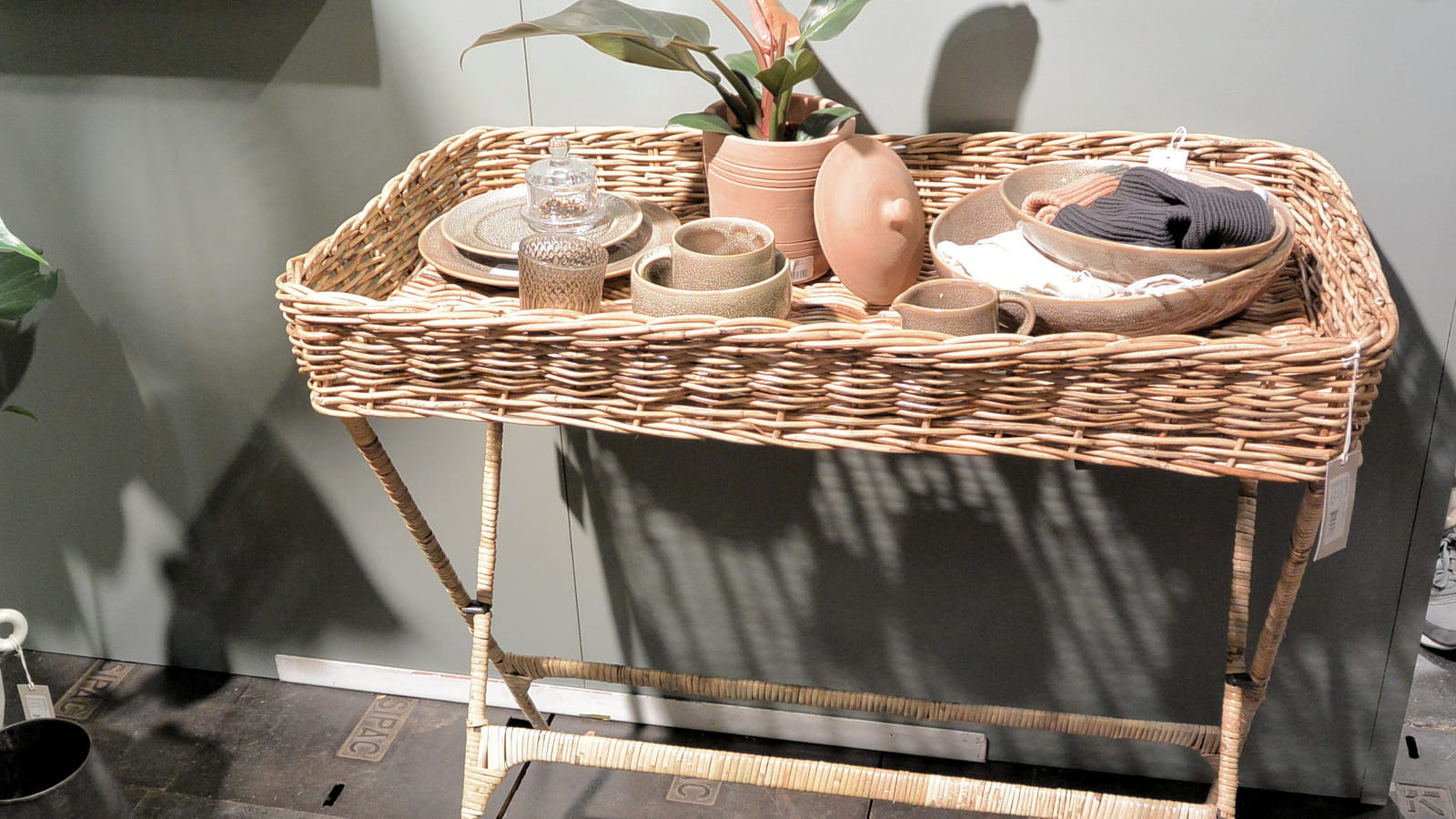 Table plateau Bloomingville