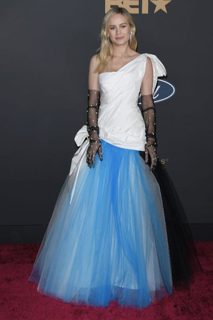 FLOP&nbsp;: Brie Larson en jupon bleu