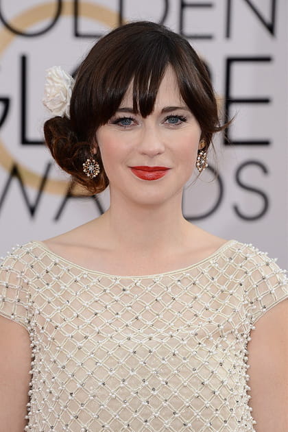Le chignon de c&ocirc;t&eacute; de Zooey Deschanel