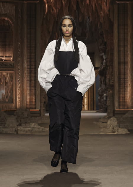 Look 25&nbsp;du d&eacute;fil&eacute; Dior