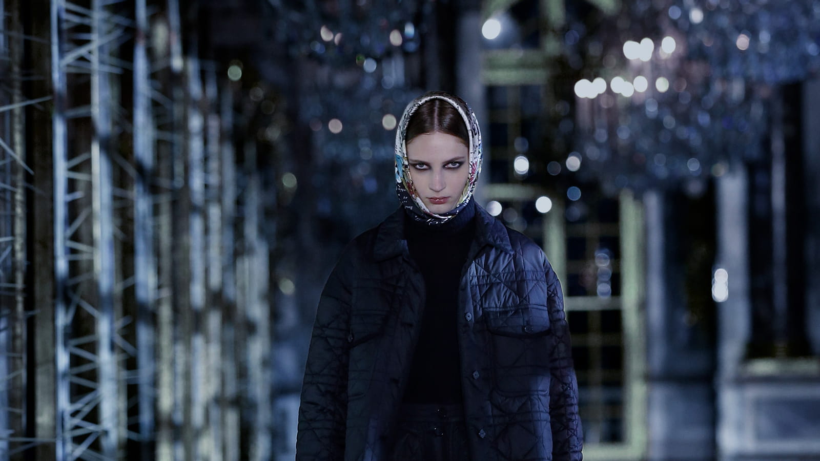 Look 02