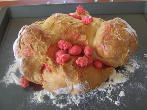 Brioche de Saint-Genix aux pralines roses : la recette facile