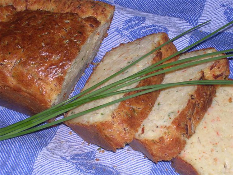 Recette de Cake au surimi et à la ciboulette