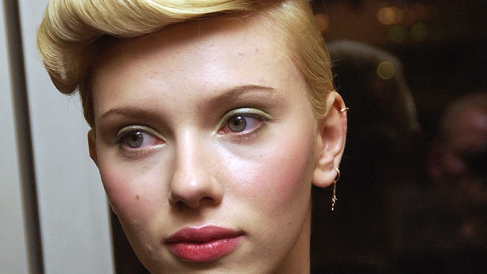 La mèche rehaussée de Scarlett Johansson